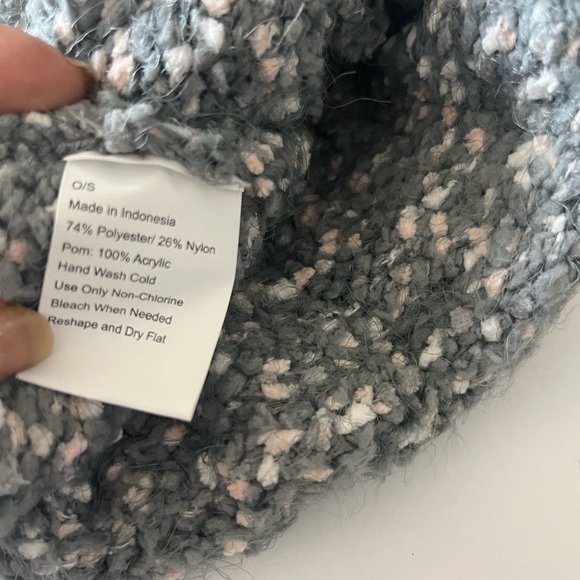 Unbranded chenille puff beanie hat OS - Picture 4 of 5